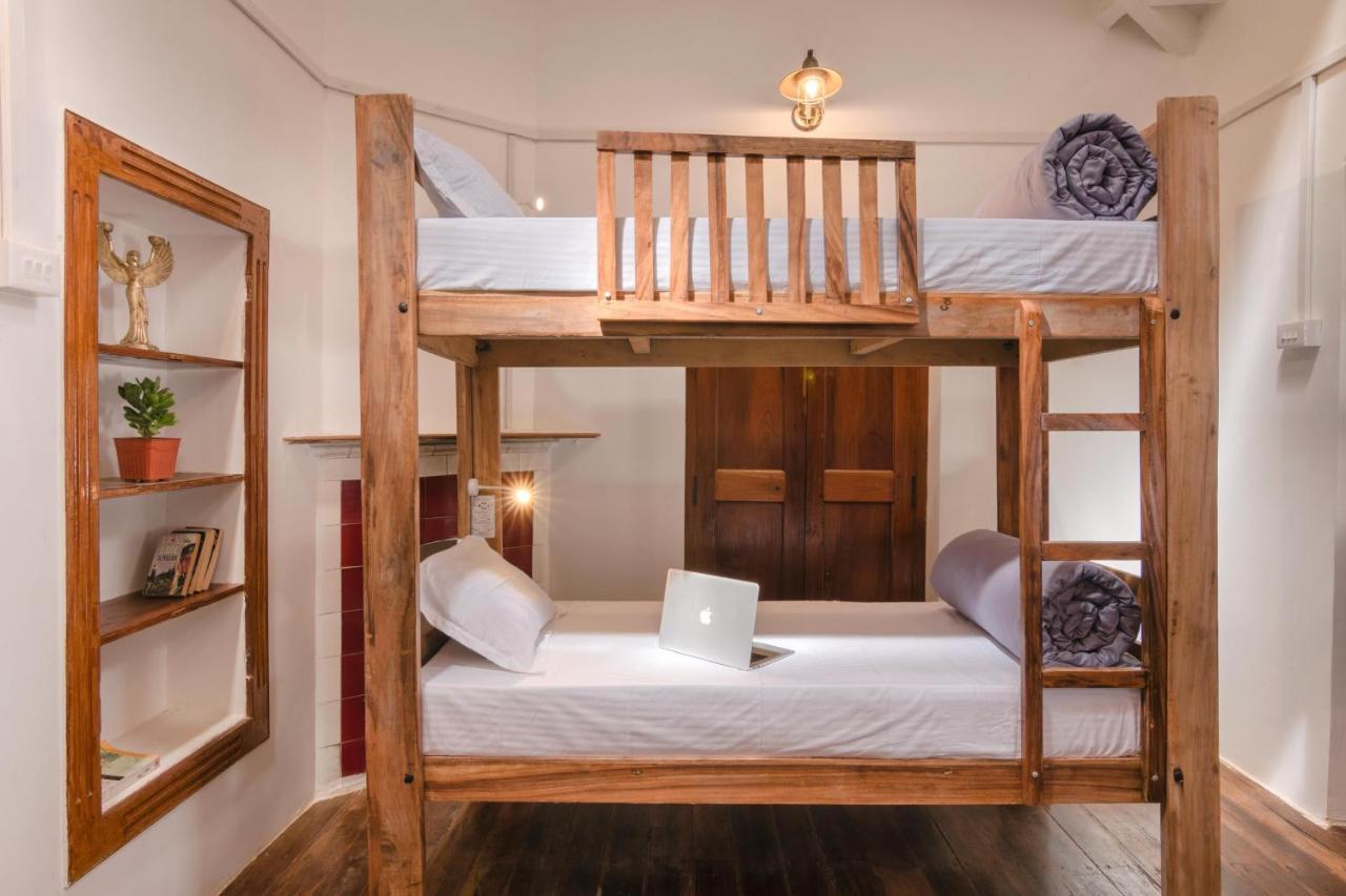 Zostel Ooty Hostel ภายนอก รูปภาพ